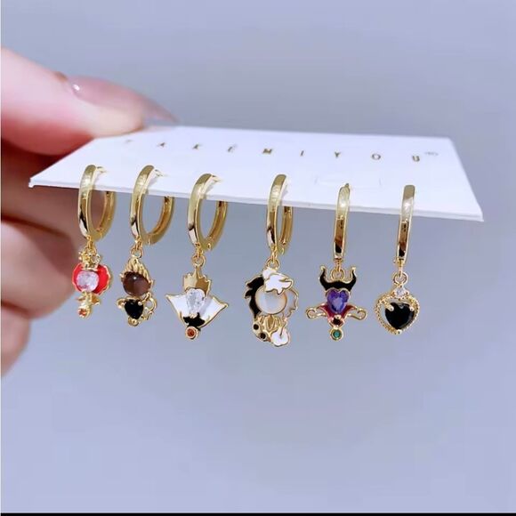 14K Gold Plated Disney Villains Gemstone Theme Earrings Hoop Mismatched Set - Picture 4 of 5